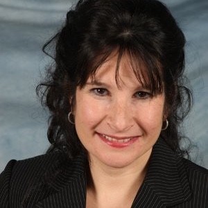  Melinda Lopez